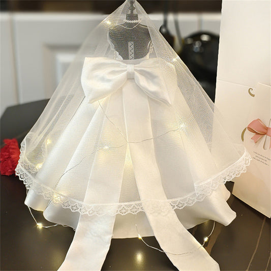 Wedding White Satin Dress Model with Veil and Pearl Necklace and Greeting Card Rhinestone Decor Clothes