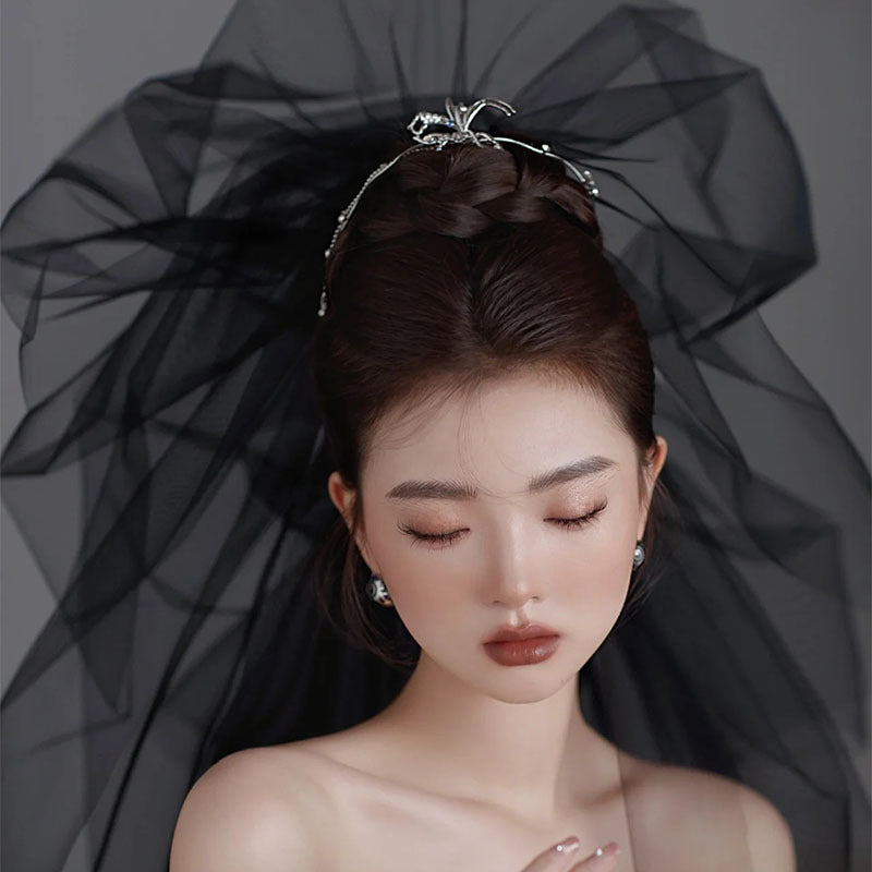 Elegant Black Cloud Tulle Bridal Veil - Multi-Layer Lace & Tulle Overlay for Weddings, Photo Shoots, and Formal Events, Wedding Dress Up, Photo Shoot Accessory, Sophisticated Craftsmanship