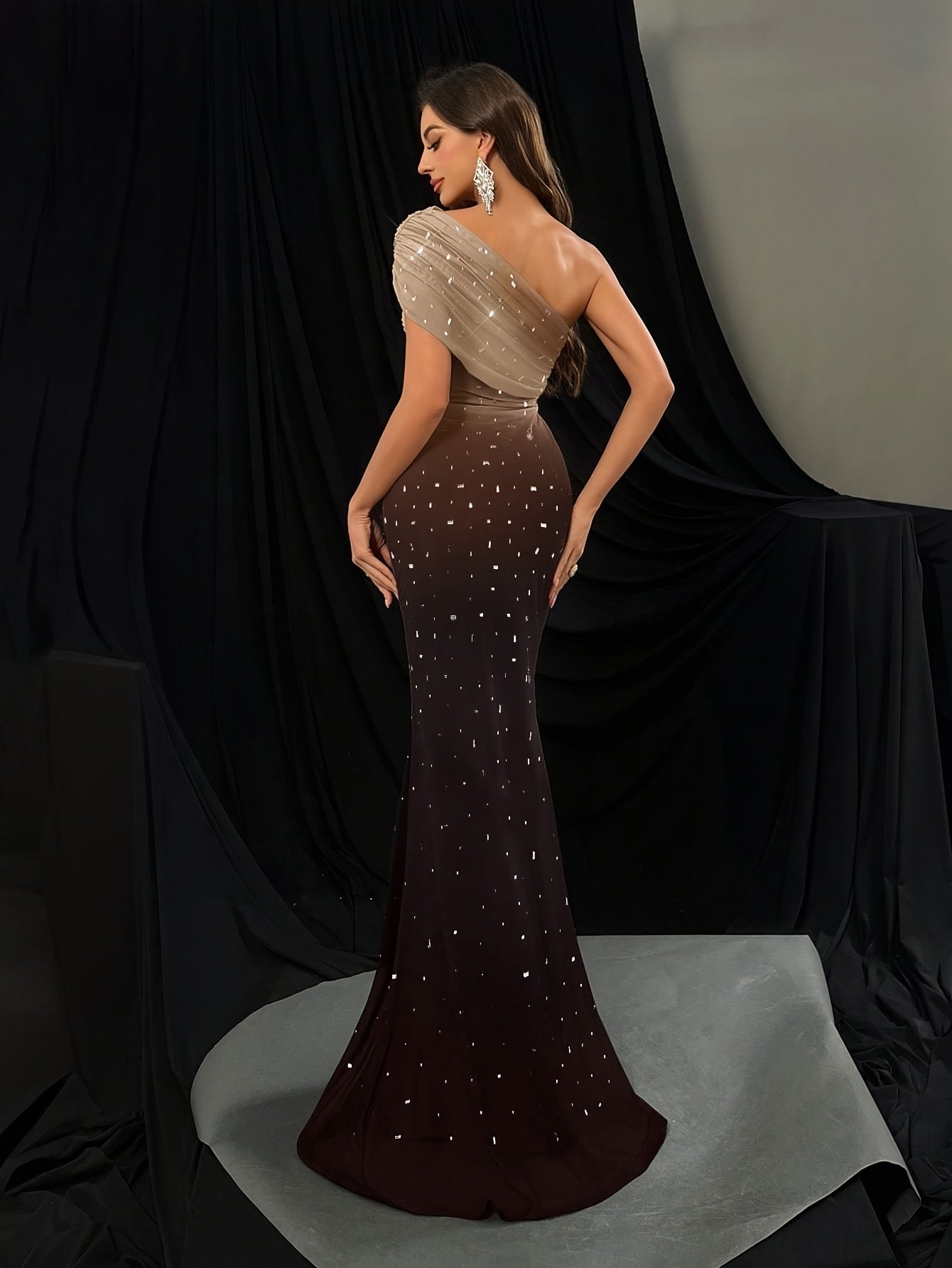 QOQ Elegant One-Shoulder Mermaid Gown with Rhinestone Embellishments - Asymmetrical Neckline, Flowing Sleeves, and Ruched Design for Weddings, Proms, and Formal Events, Formal Event Dress | Asymmetrical Neckline Dress | Rhinestone Embellishments, Mermaid