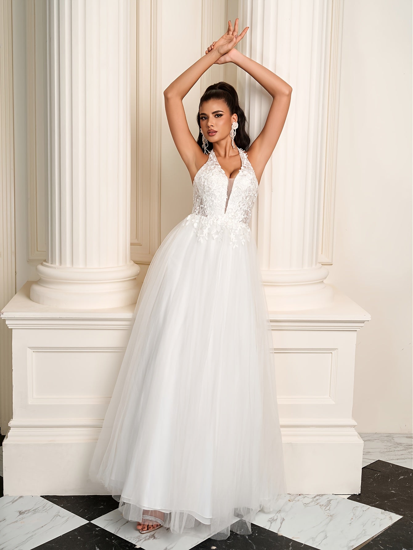 CANDYCE LEA Elegant Halter Neck Mermaid Wedding Dress with Deep V-Neck, Lace Embroidery & Tulle Skirt - Long Sleeveless A-Line Formal Gown for Bridal Ceremonies, Wedding Dresses for Bride, Ceremonial Attire, Sophisticated Craftsmanship