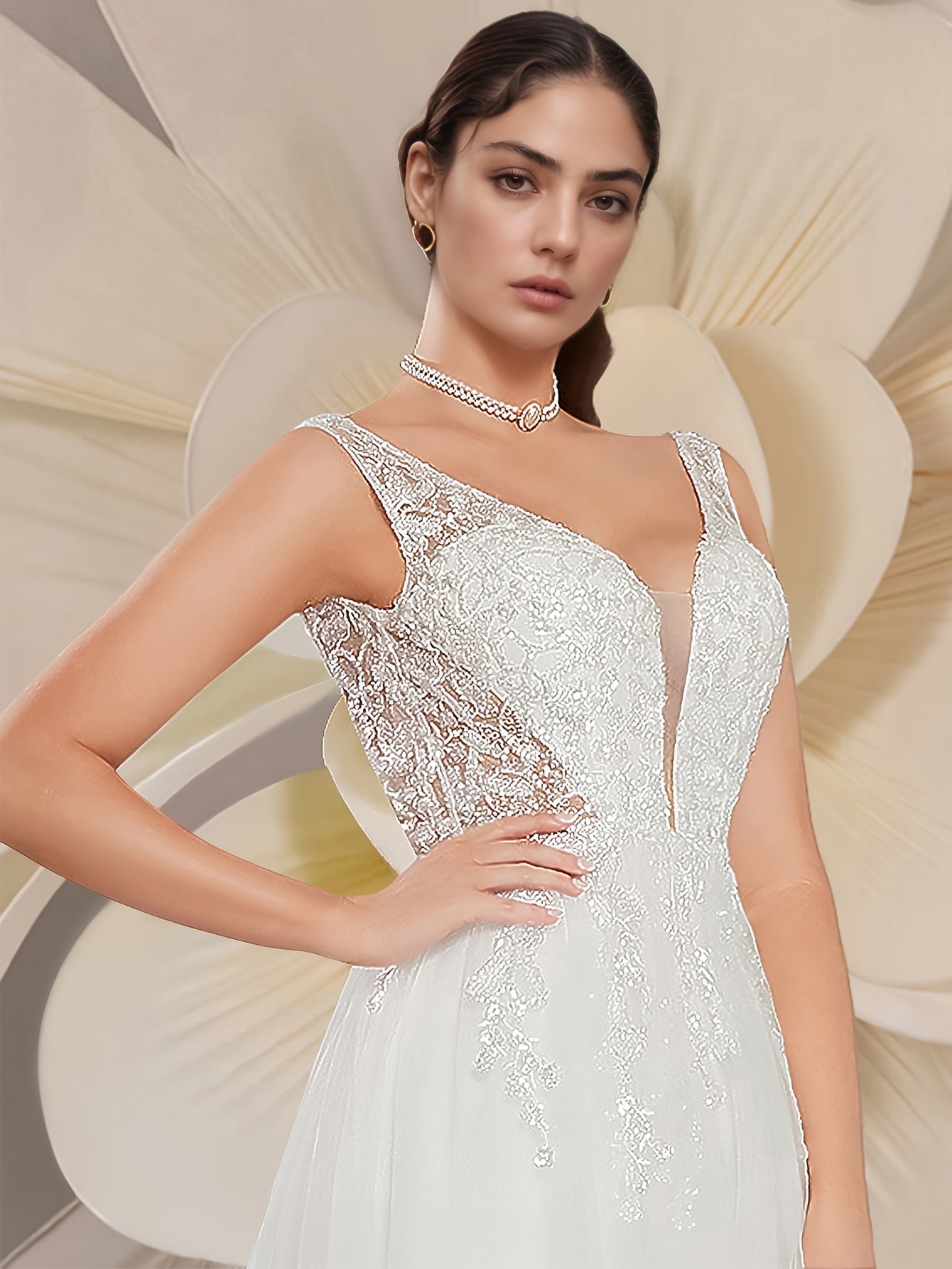Bride's Wedding Dress sleeveless Collar Butterfly Sequin Embroidery Decal A-line Wedding Dress