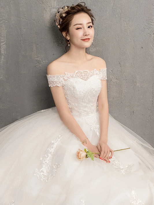 Elegant White One-Shoulder Wedding Dress with Intricate Embroidery, A-Line Silhouette, Back Tie Waist, Long Formal Gown for Bridal, Party, and Evening Events, Wedding Dresses for Bride, Party Evening Wear, Sophisticated Craftsmanship