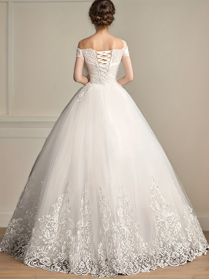Ladies' Light Luxury Off-Shoulder Wedding Dress, Elegant Party Wear with Contrast Lace Embroidery for a Graceful and Look